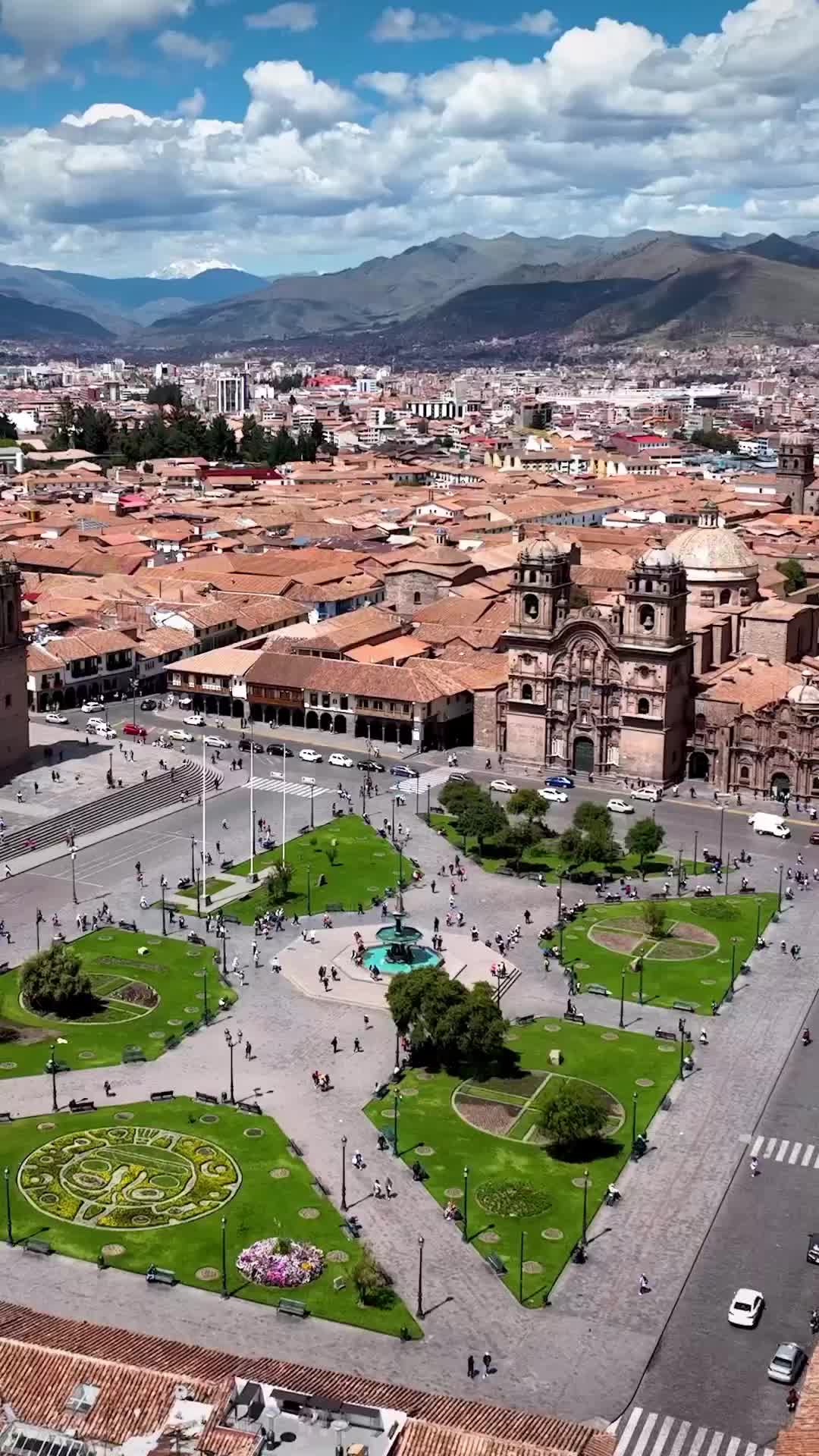 Discover La Plaza de Armas in Cusco, Peru