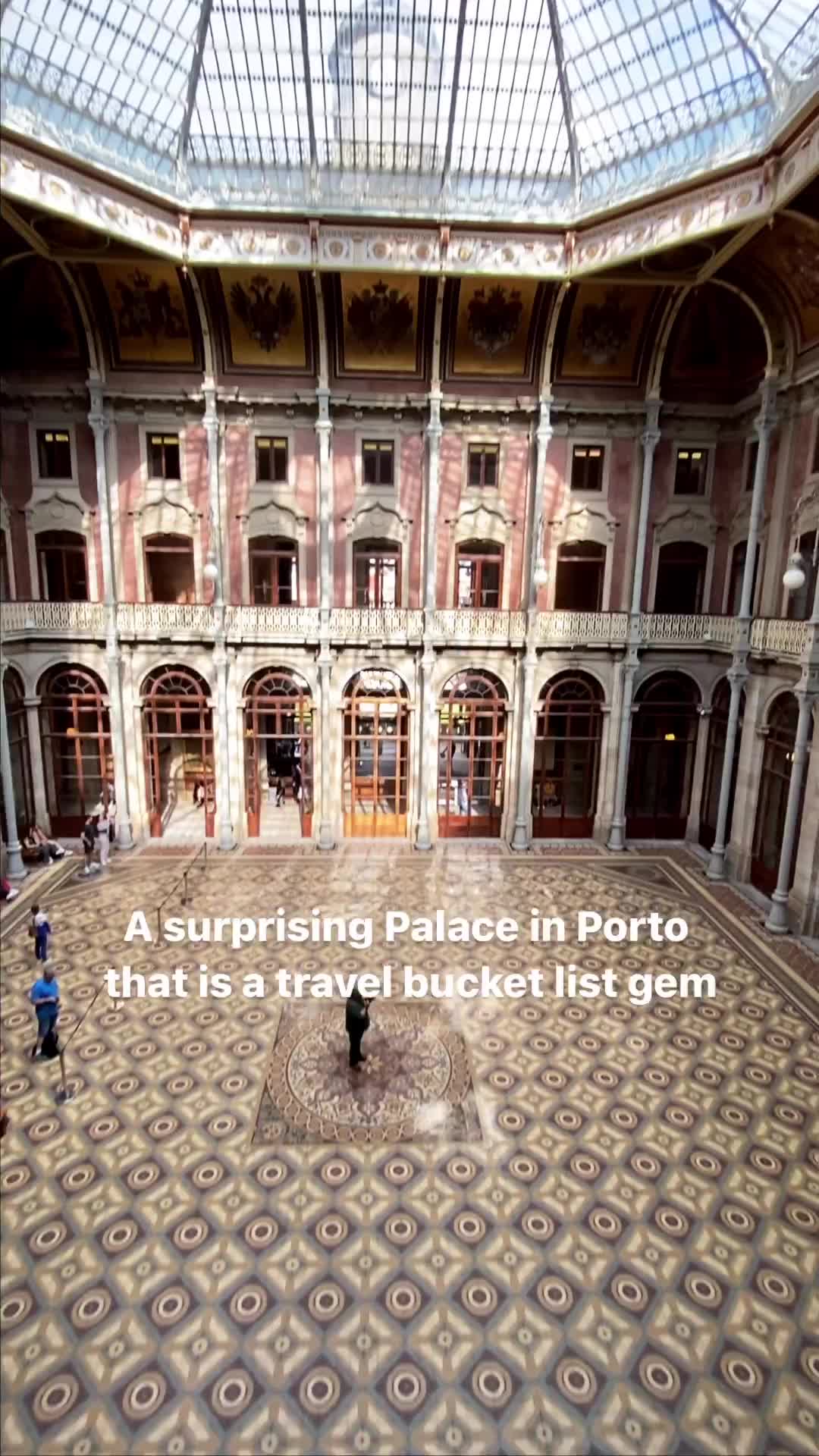 Explore the Stunning Palácio da Bolsa in Porto