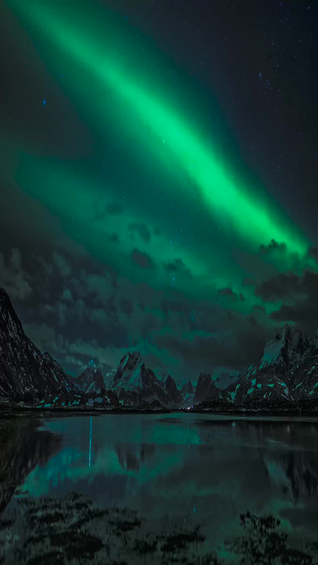 Mesmerizing Aurora Nights in Oslo, Norway