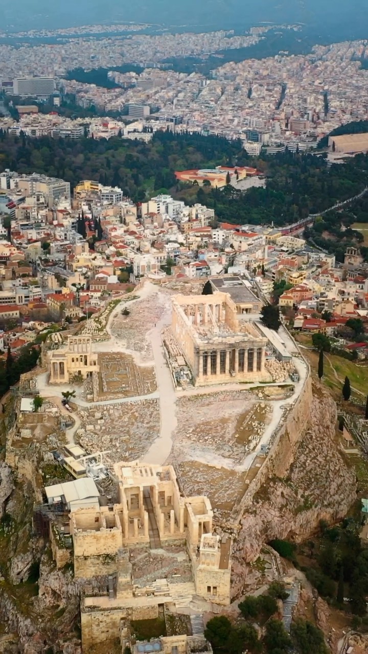 Athens City Break: Ancient Wonders & Cuisine