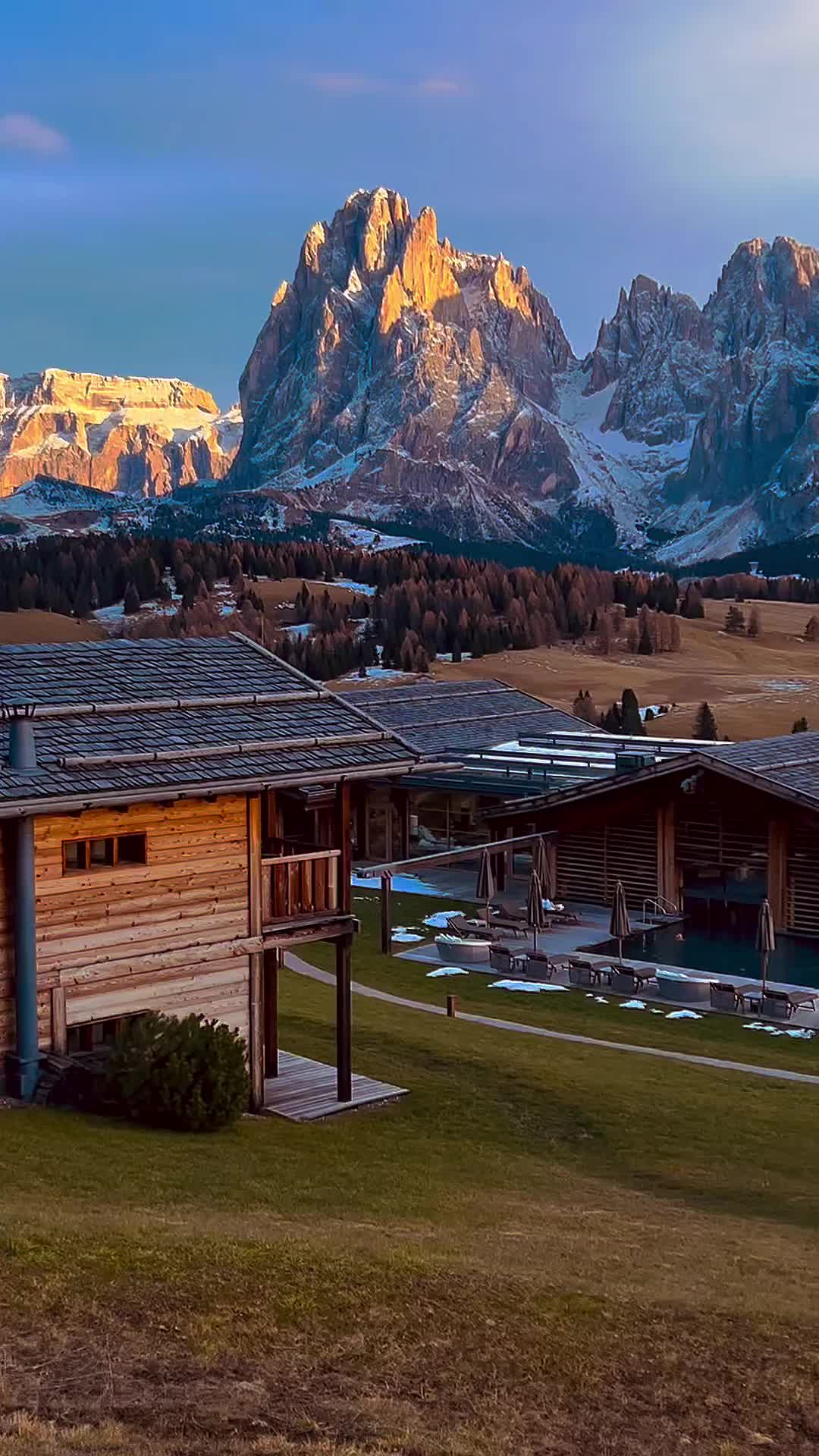 Perfect Autumn Evening at Seiser Alm, Italy 🫶🏻