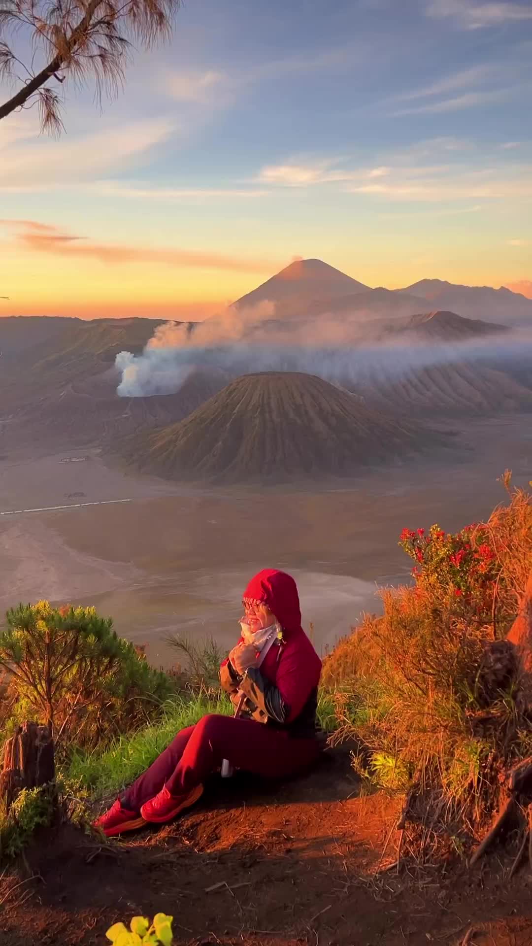 Stunning Golden Sunrise at Gunung Bromo, Indonesia