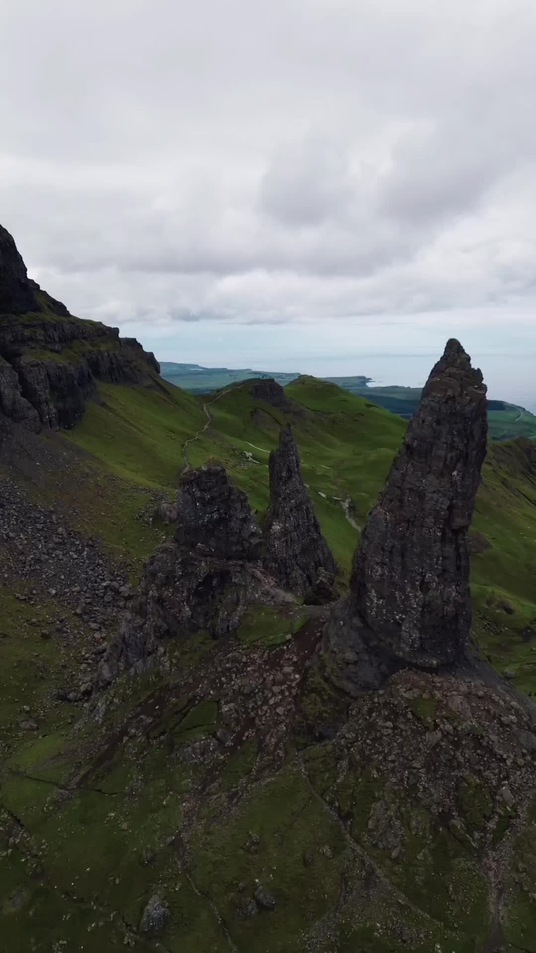 Discover The Old Man of Storr on Isle of Skye