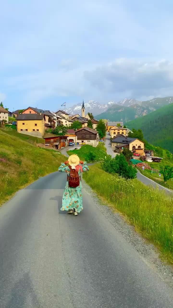 Walking Tour of Guarda: Switzerland's Fairy Tale Village