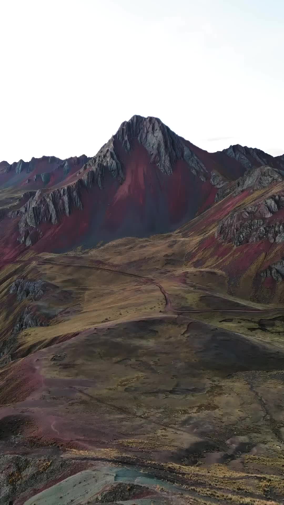 Discover the Magic of Rainbow Mountain Peru