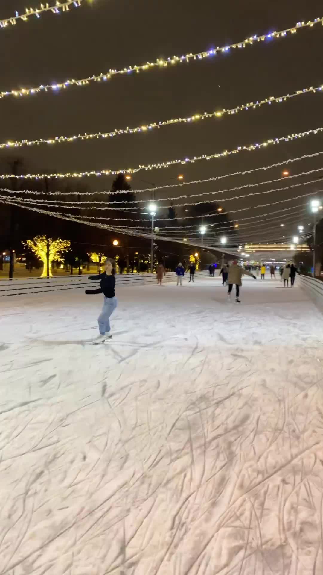 Addicted to Ice Skating in Gorky Park, Kharkiv 🎶⛸