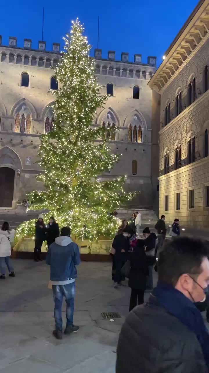 Magic of Christmas in Siena: A Festive Wonderland