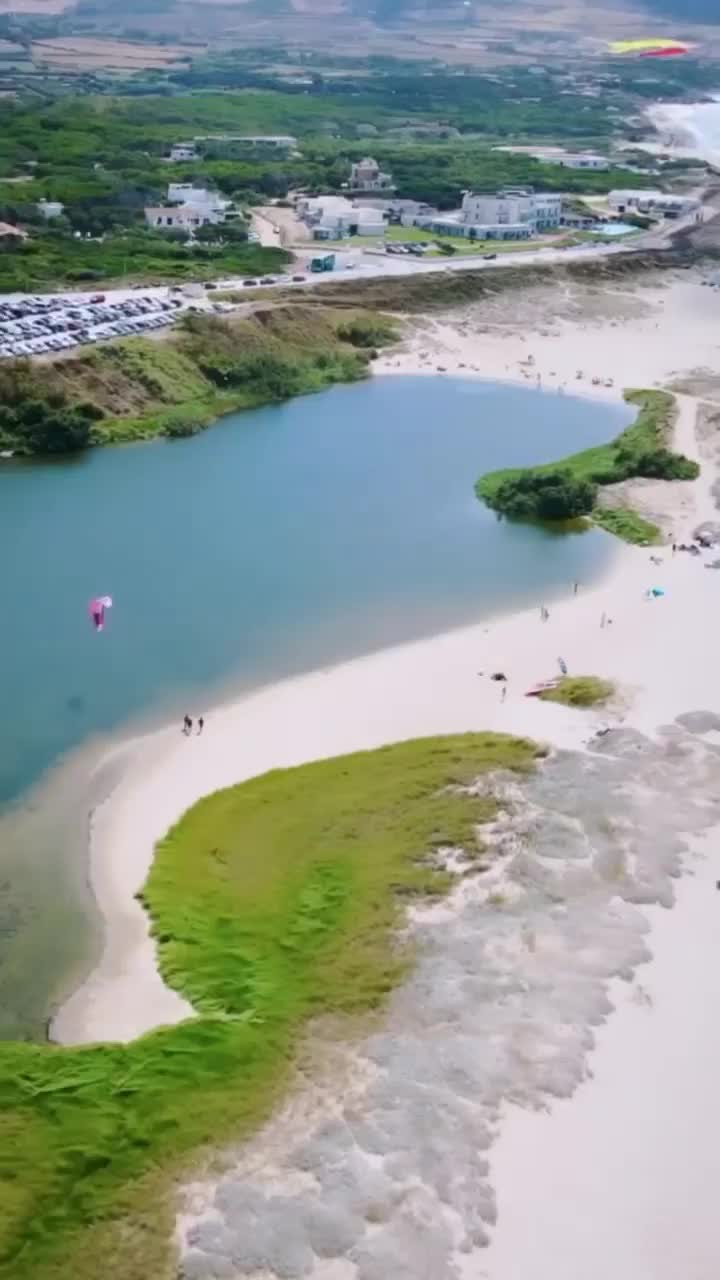 Tengo molto a questi video perché sono trai i primi che ho fatto col drone 

📌 Spiaggia San Pietro #valledoria 
-
-
-
-
Nel video si possono vedere i ragazzi della VALLEDORIA WATERSPORTS - KITESURF SCHOOL  di @antonio_egris 
-
-
-
-
#kitesurf 
#coghinas 
#river 
#sea 
#paradisebeach 
#earthfocus
 #italy 
#vacation
#lanuovasardegna
 #unionesarda 
#sardegnaofficial 
#italiastyle20
#nature 
 #travelawesome
#sardegna_reporter
 #sardegnaterraemare 
#ilikeitaly 
#italia_dev 
#welcometosardegna 
#earthpix 
#naturegeography
 #corrieredellasera 
#wonderful_places 
#ig_italia 
#yallerssardegna 
#beautifuldestinations 
#sardegna_cartoline 
#focussardegna 
#OurPlanetDaily

@italian_places @italiastyle20 @perfect_italia @italiait @yallerssardegna @sardiniatales @sardiniaforyou @traveling_sardegna @sardream @focusardegna @vivosardegna @igers_sardegna @loves_united_sardegna @lanuovasardegna @sardegna_official_ @sardiniareels @welcometosardegna @sardegna_reporter @unionesarda.it @corriere @vistanetsardegna @lauralaccabadora @l_eco_di_barbagia 
@sassaresemedio @sassari_photogroup @igers_sassari @new_photoitalia @vivo_italia @insardegna_ @sardegna_mia_ @shot_italia @documentary_sardinia  @siviaggiare_sardegna @kingshardana @sardegna_amata @kings_sardegna_