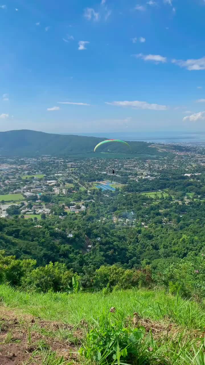 Exhilarating Paragliding Adventure in Kingston, Jamaica