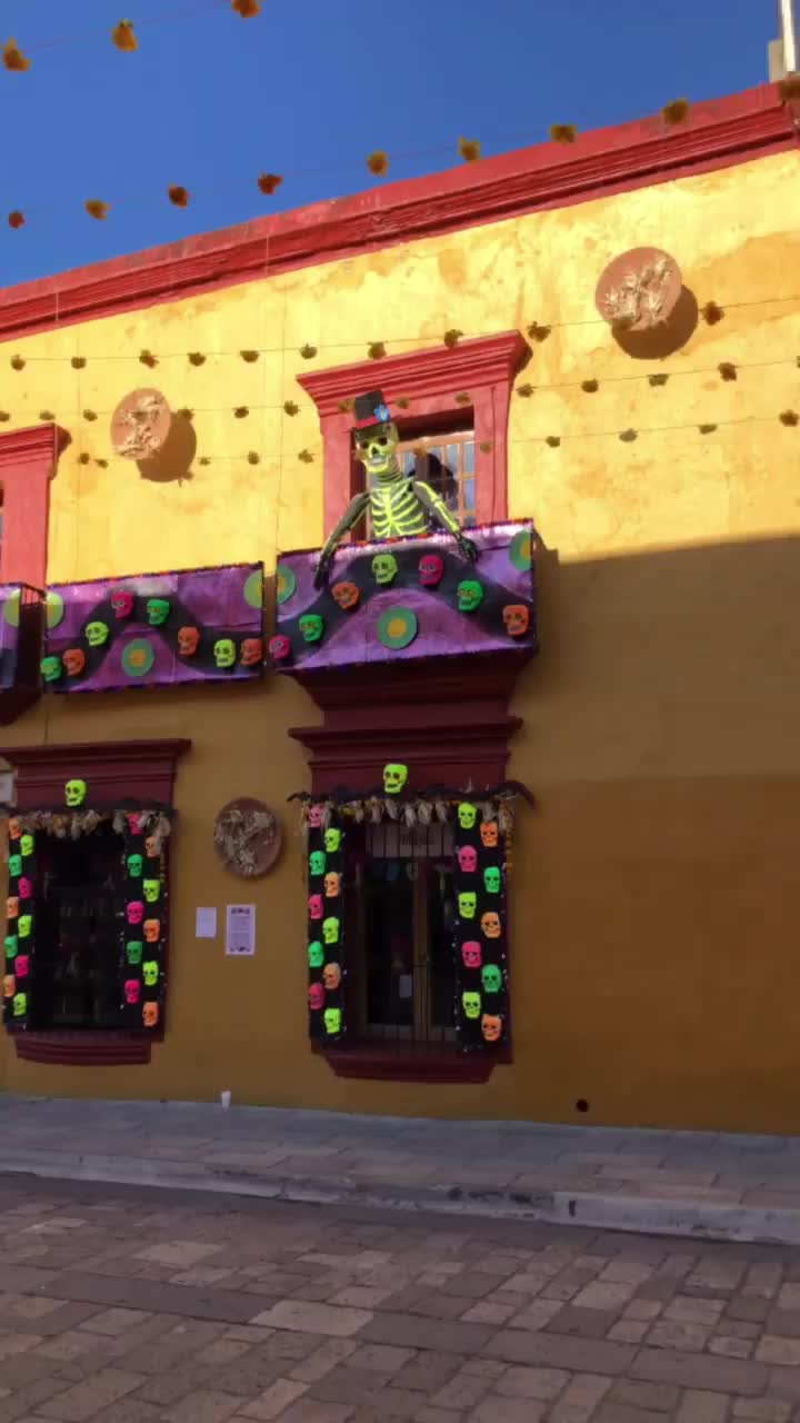 Explore Oaxaca's Vibrant Day of the Dead Celebrations