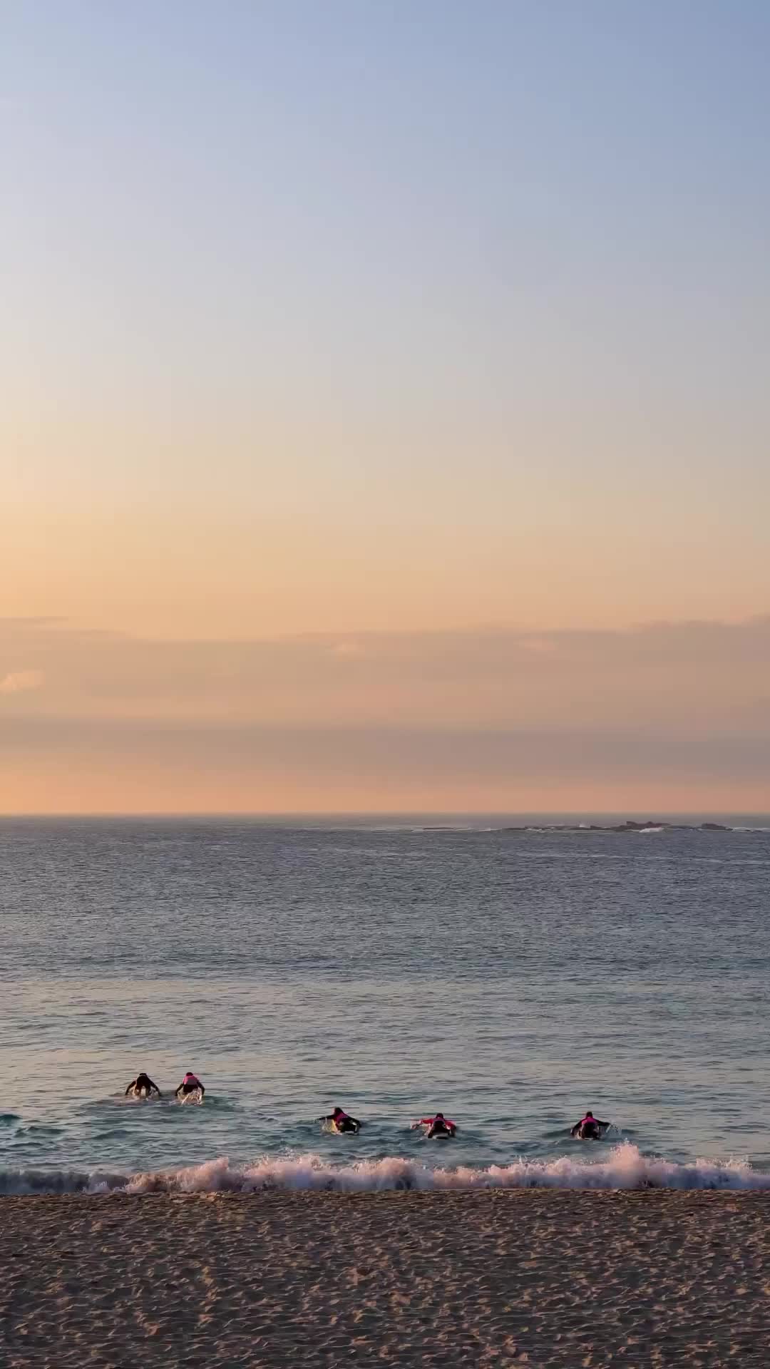 Smokey Sydney Sunrise Amid Bushfire Preparations