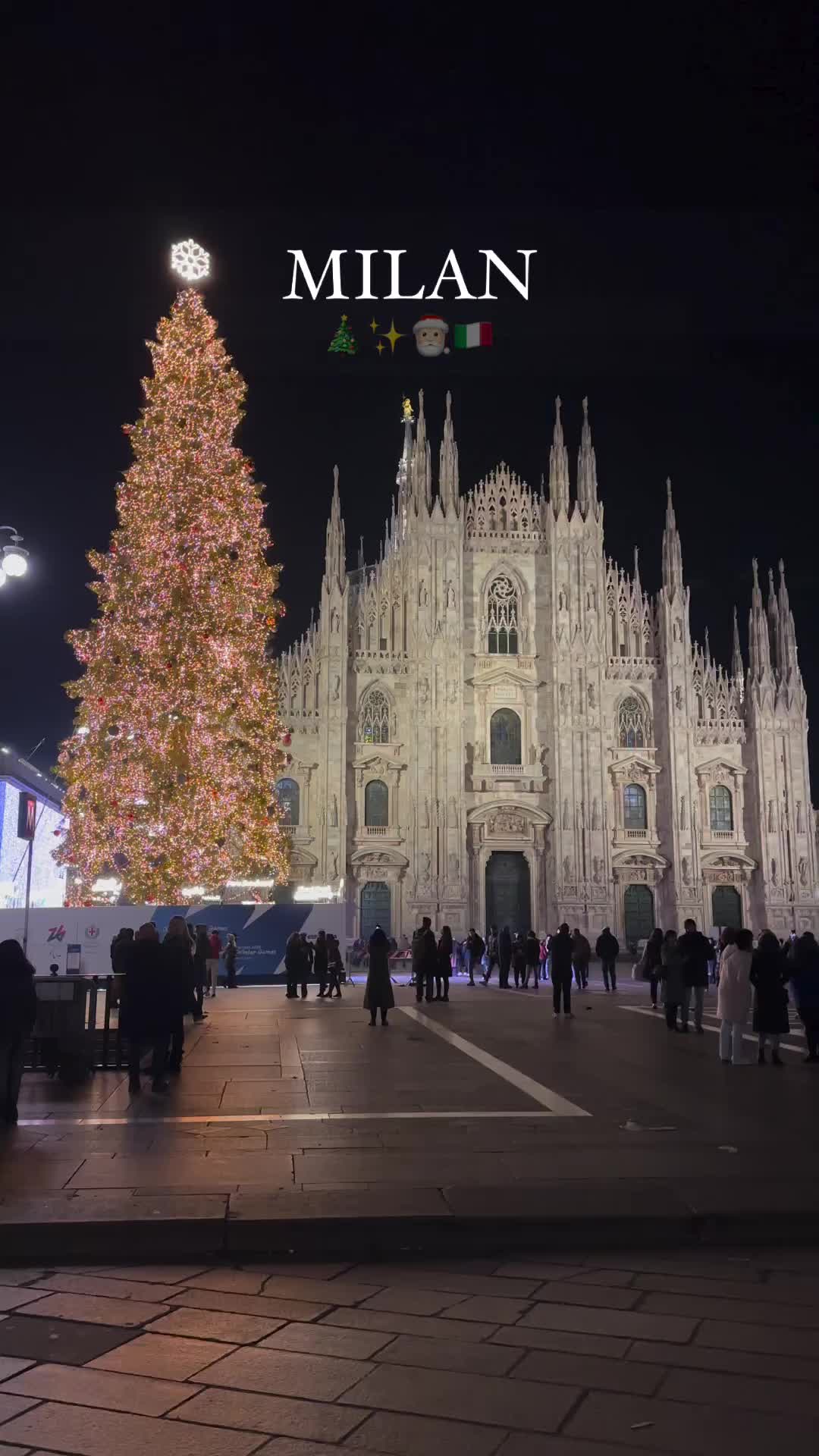 Christmas Magic in Milan: Stunning Lights & Tree 🎄✨