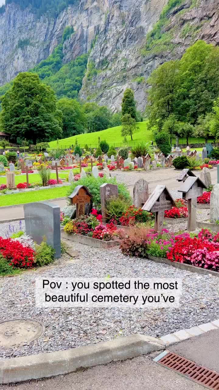 Beautiful Cemetery in Lauterbrunnen, Switzerland 🌸🇨🇭