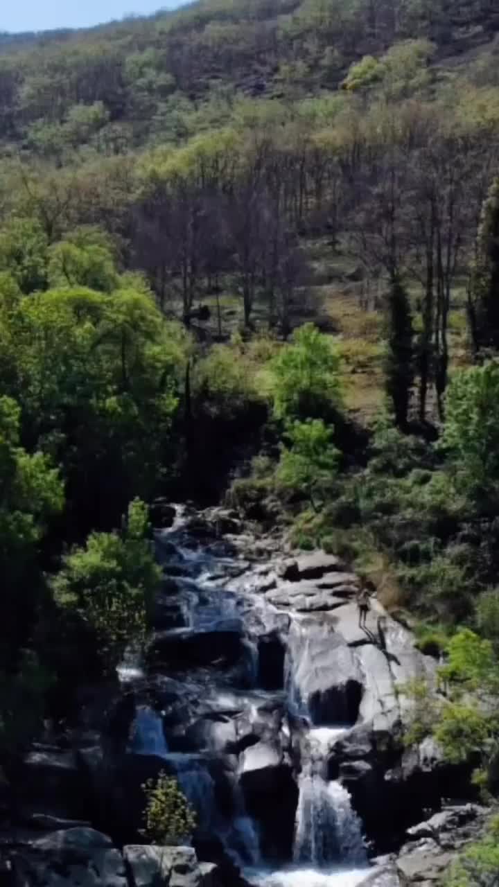 Discover the Stunning Cascada del Caozo in Valle Jerte