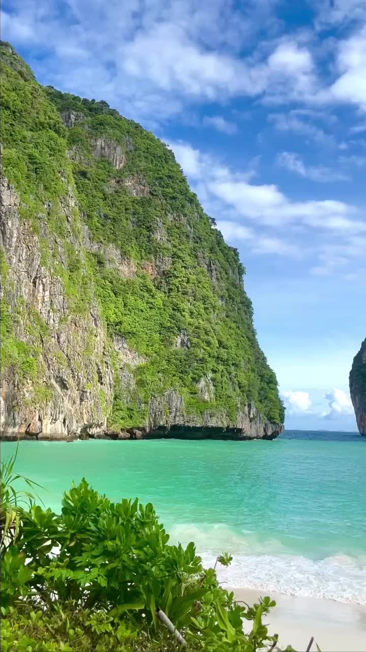 Discover the Magic of Phi Phi Island, Thailand