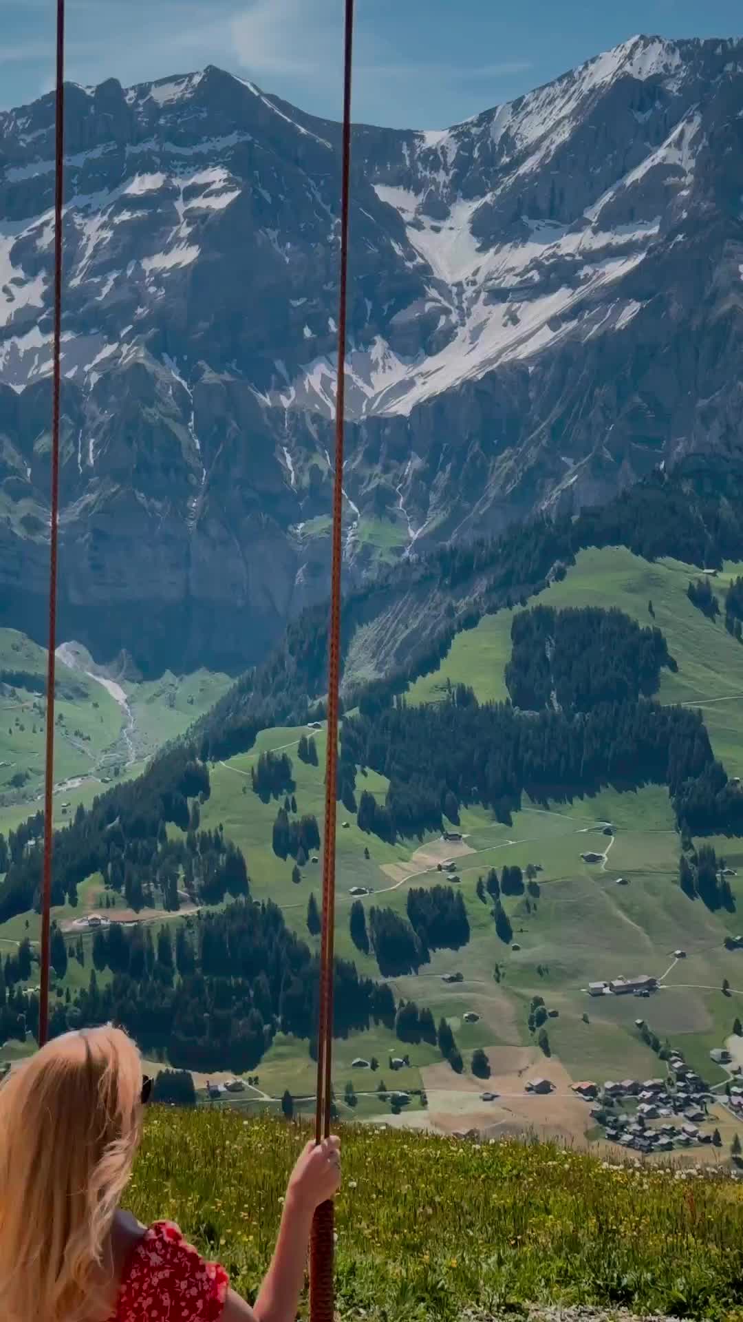 Thrill of Giant Swing at TschentenAlp, Adelboden
