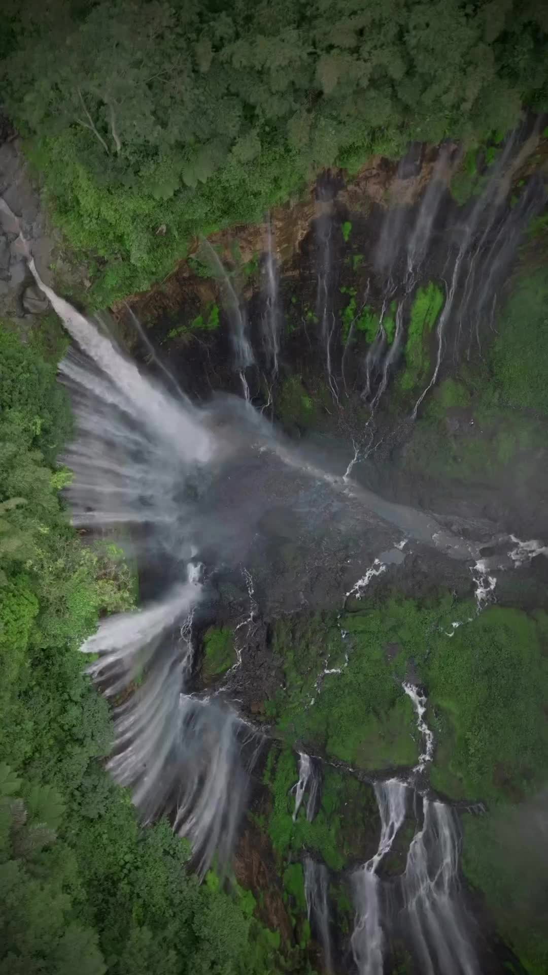 Discover Tumpak Sewu: Java's Majestic Waterfall