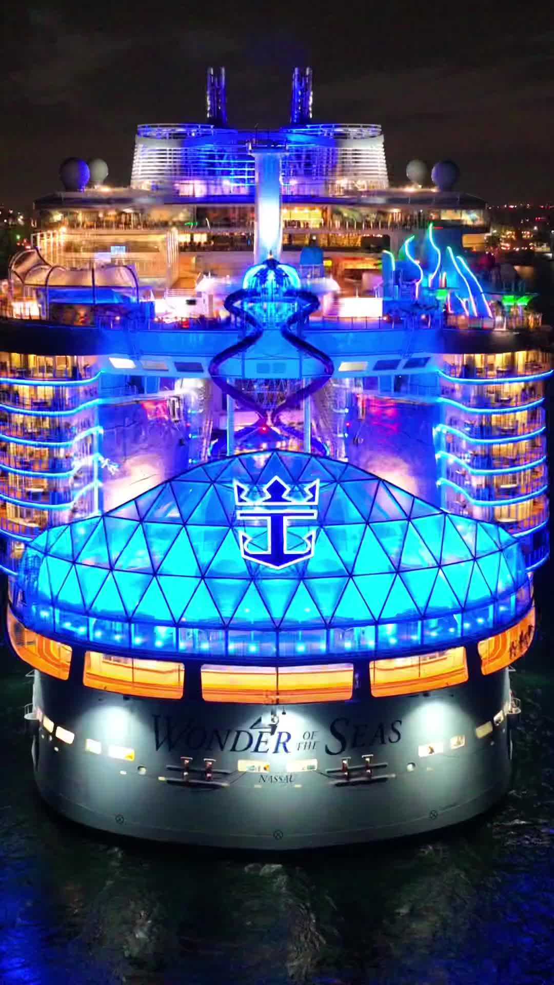 There’s a new world Wonder! Royal Caribbean’s Wonder of the Seas is the World’s Largest Cruise Ship! 
.
.
.
.
.
#wonderoftheseas #royalcaribbean #cruise #cruiseship #cruiselife #cruising #cruiseblogger #cruiseaddict #cruisevacation #Kreuzfahrt #crociere #crucero #cruzeiro #travel #travelphotography #traveltheworld #traveling #travelgram #instatravel #instatraveling #vacation #holiday #mavic #mavic3 #drone #dronephotography #dji #djimavic #reels #AdamsAway