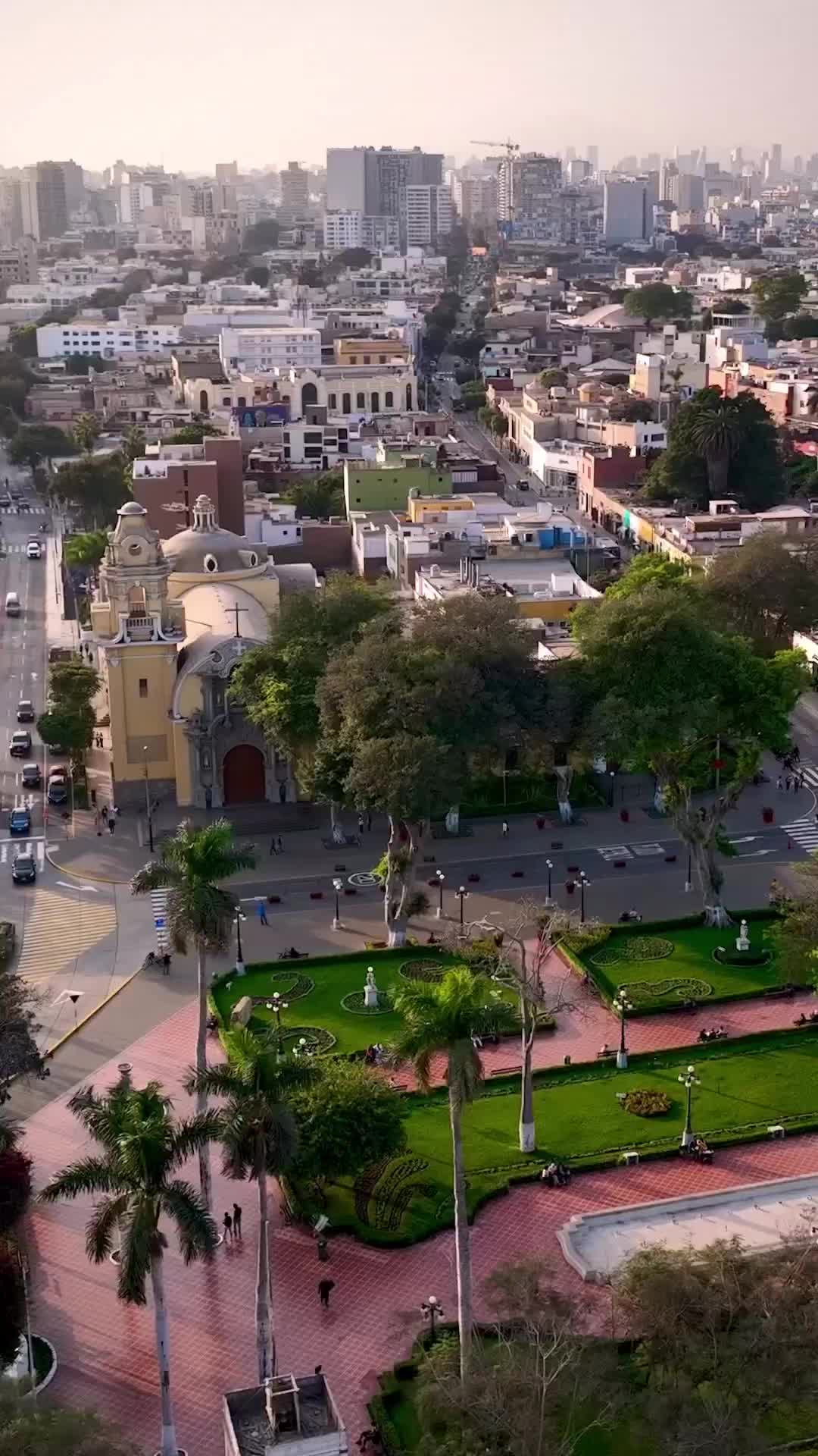 Aerial View of Parque Municipal de Barranco, Lima 🇵🇪