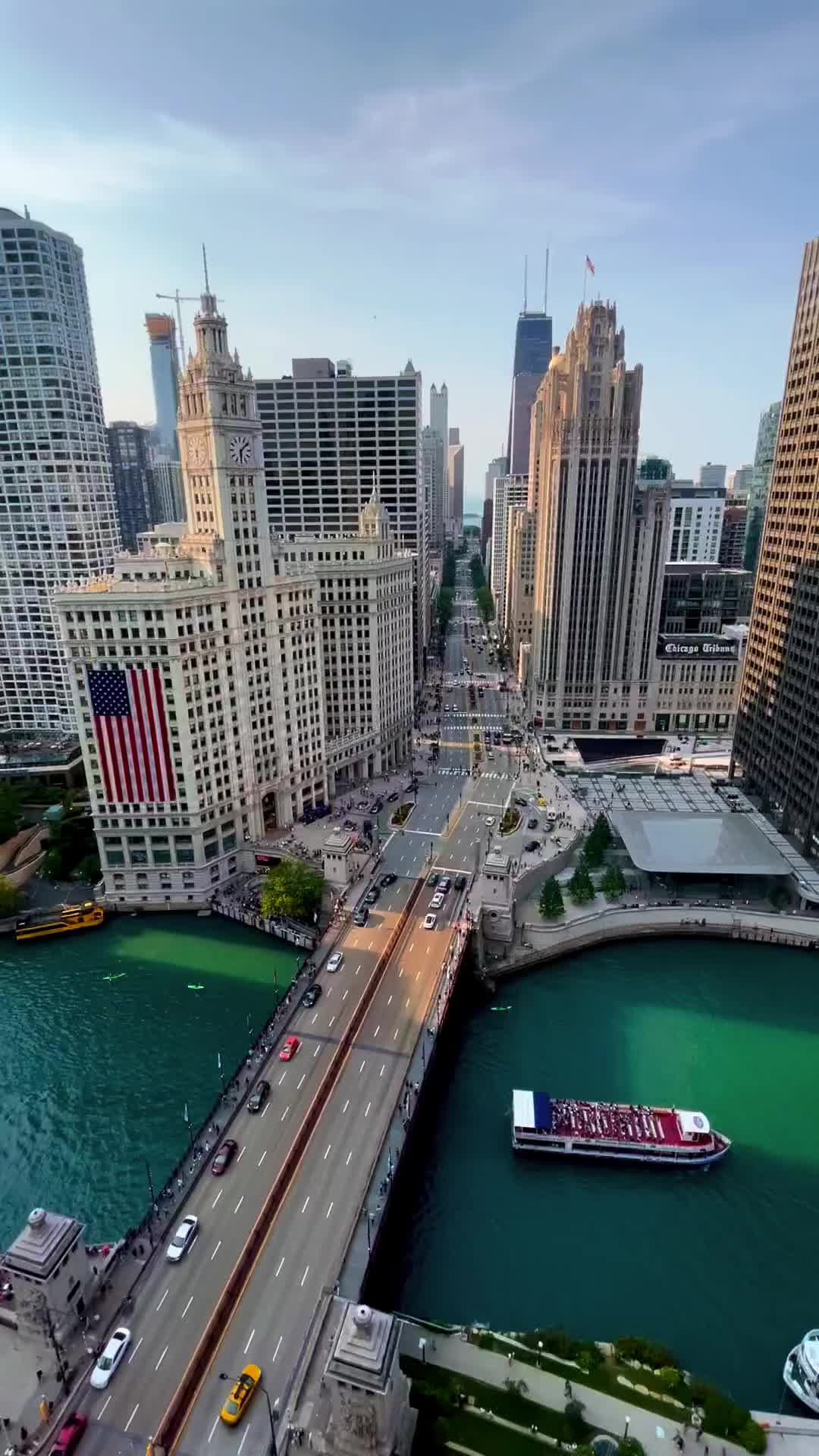 Summer Views of Chicago's Iconic Skyline