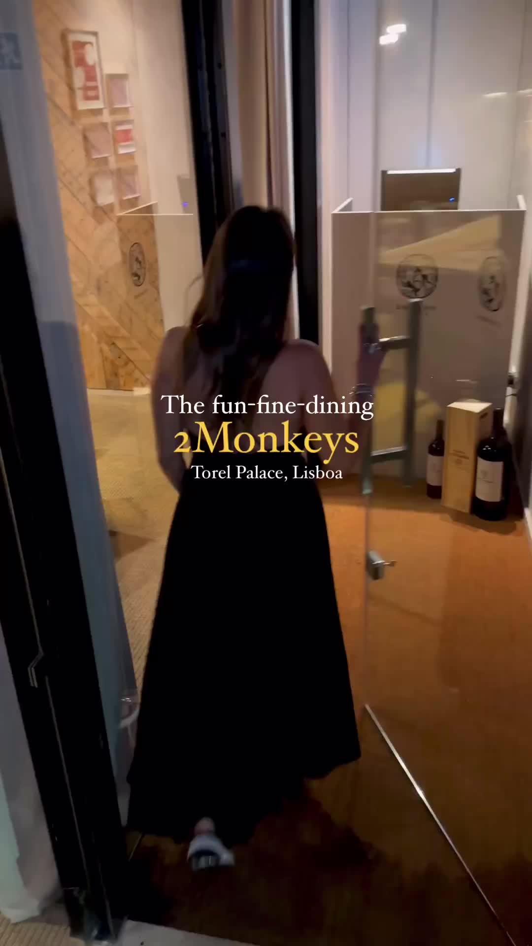 Fun-Fine Dining at 2 Monkeys Restaurant in Lisbon