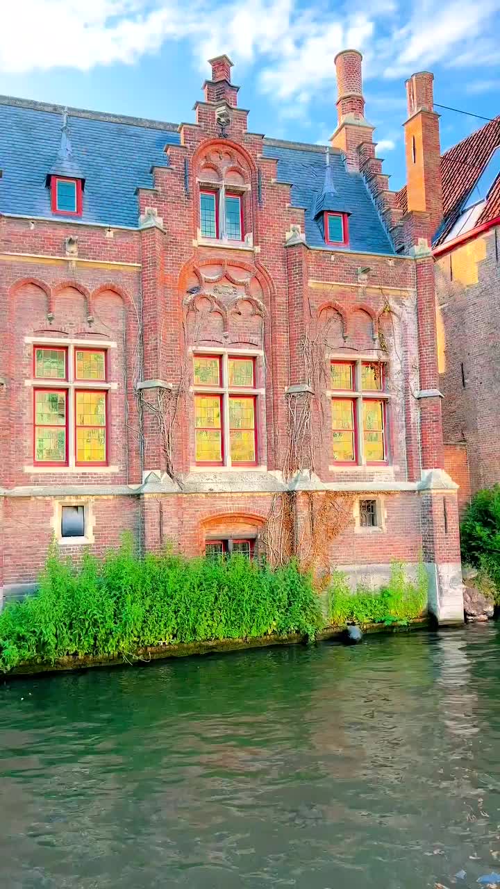 Discover the Fairytale Charm of Bruges, Belgium