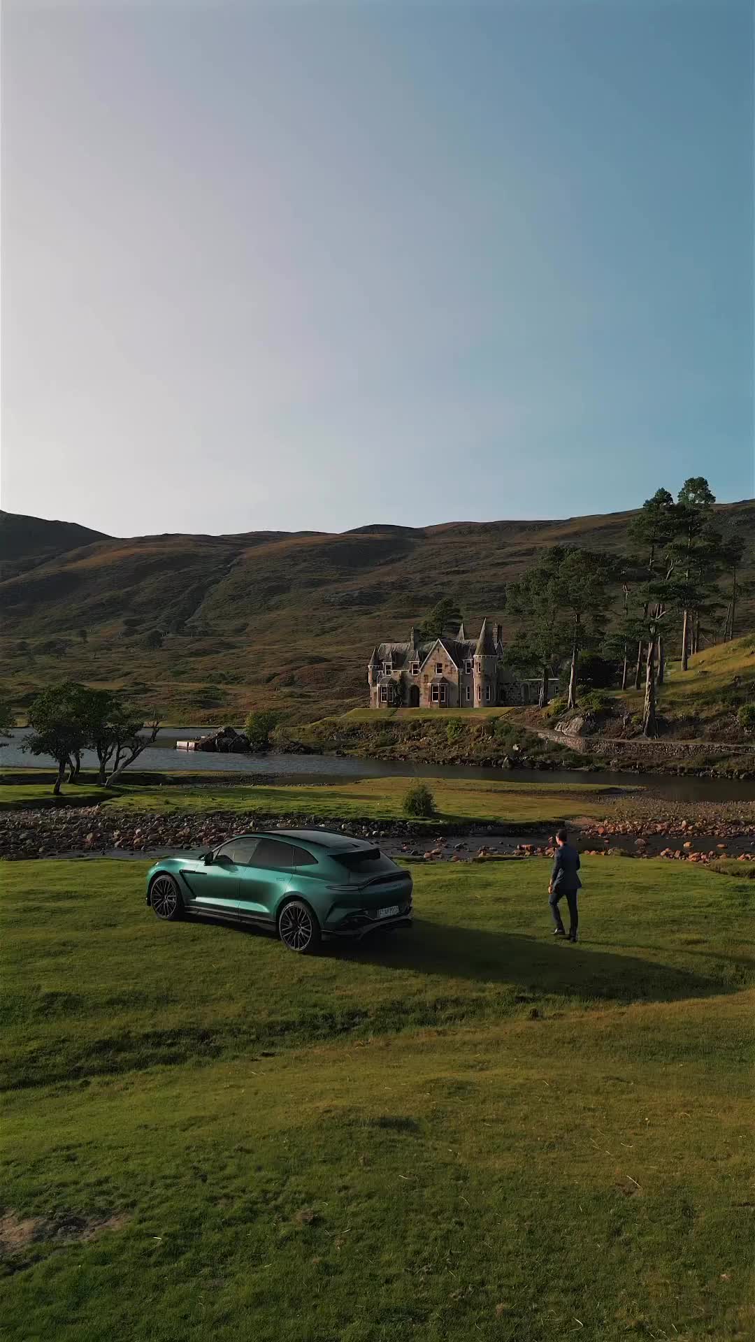 Straight out from a movie. The perfect scenery in the Scottish highlands with @astonmartin #DBX707 #GlenAffric 
• • • • •
🎥 ©️ Prod. #TomClaeren

#AstonMartin #DBX #Scotland #Travel #Destination #Photography #BillieEilish