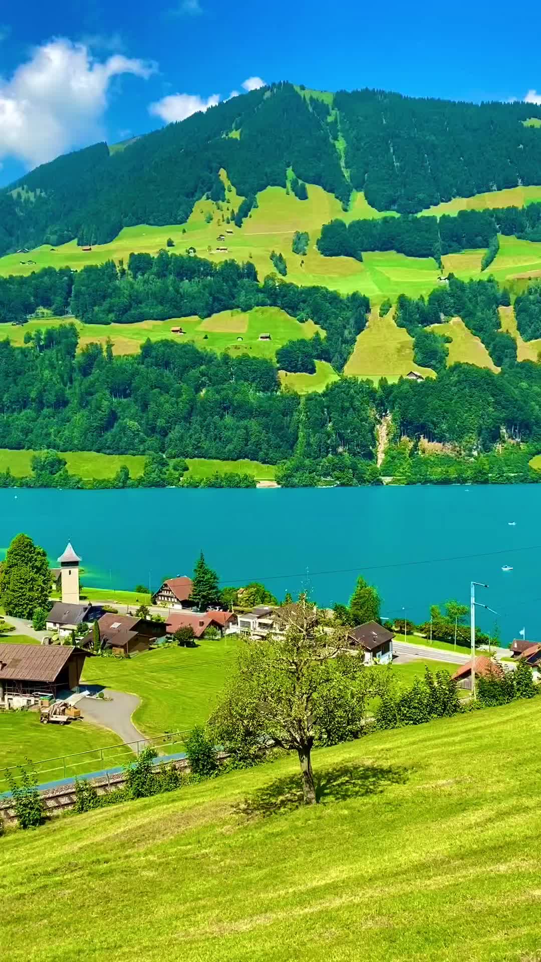 Summer in Lungern: Explore Swiss Nature & Beauty