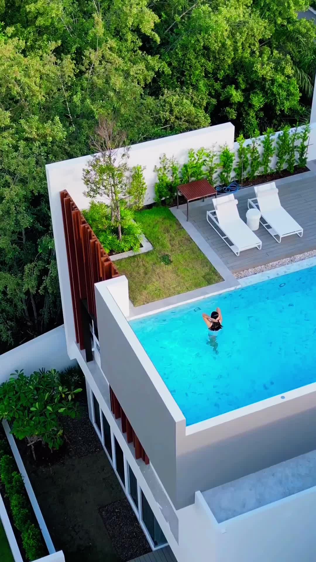 Luxurious Rooftop Pool Villa in Hua Hin, Thailand