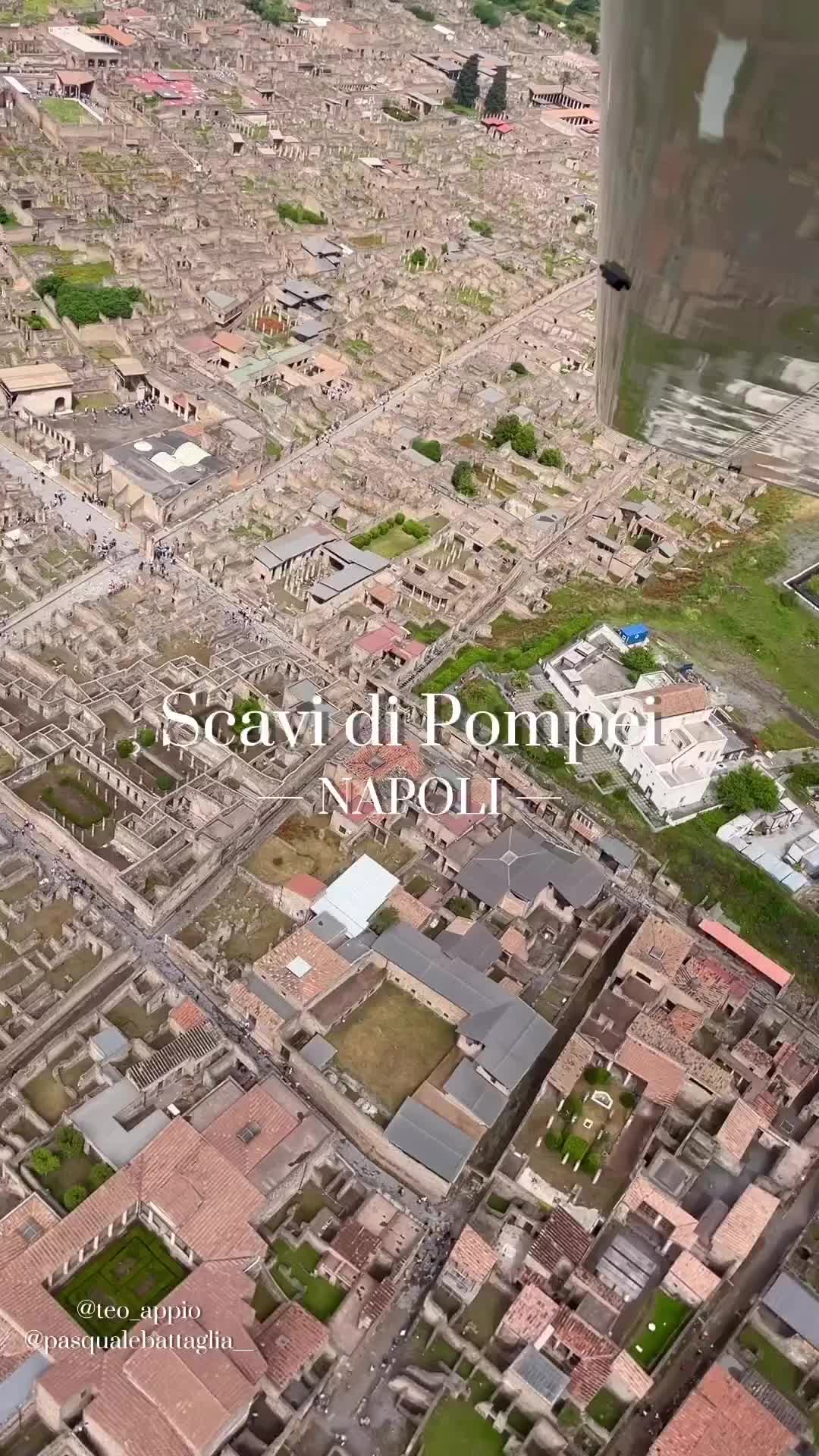 Aerial Tour of Pompeii's Ancient Ruins with Teo Appio