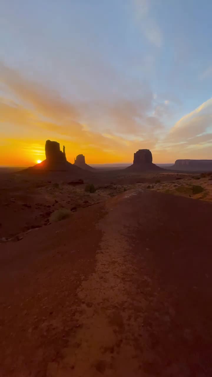 Best Sunrise Spot: Monument Valley, Navajo Nation
