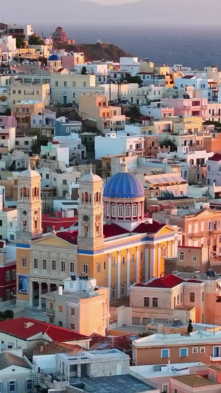 Discover Άγιος Νικόλαος in Syros, Greece