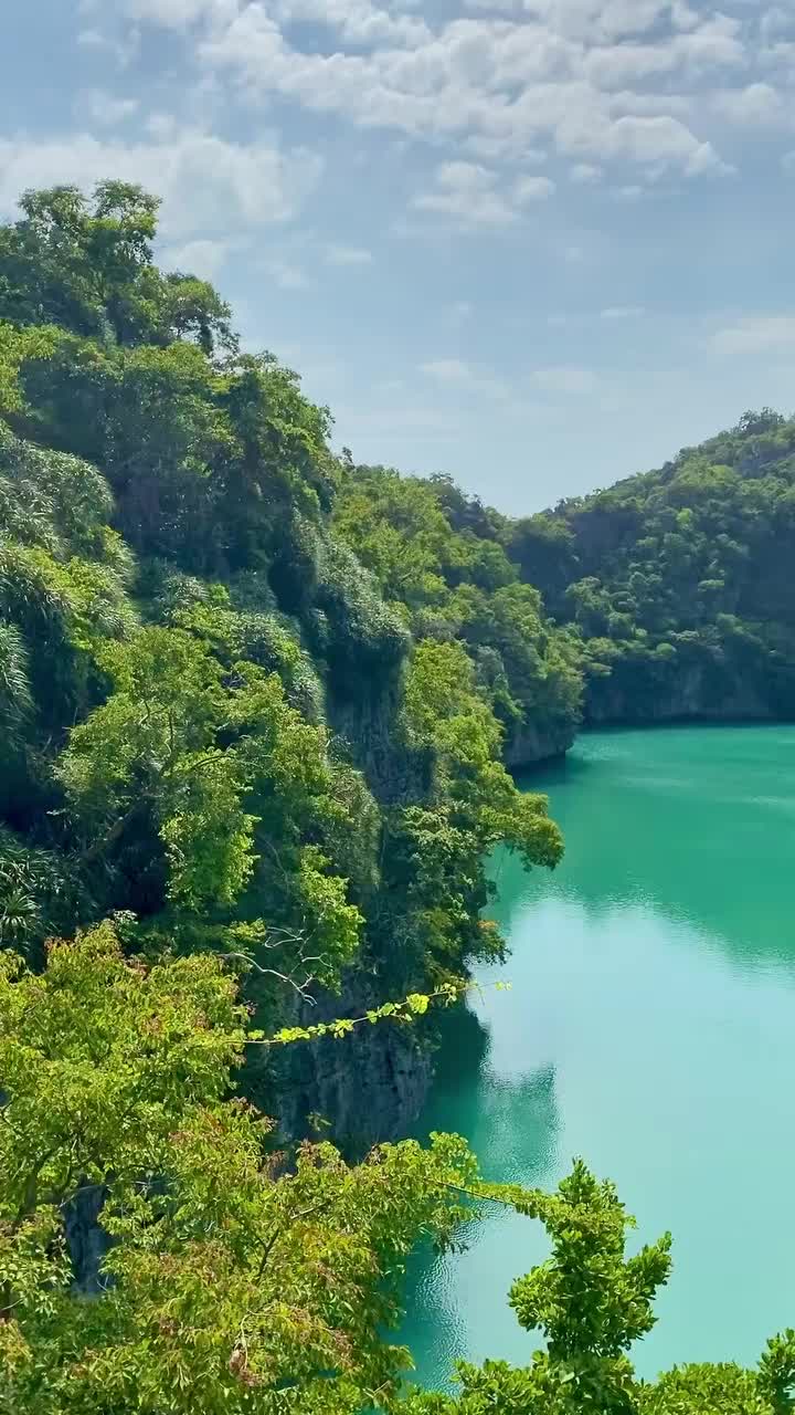 Discover Ang Thong National Park's Natural Beauty