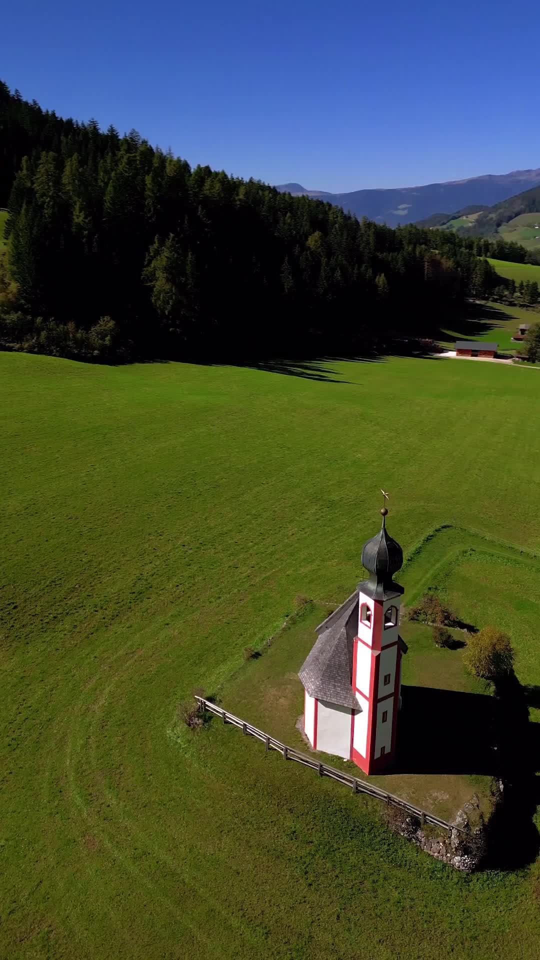 Discover Chiesetta di San Giovanni in Ranui, Italy