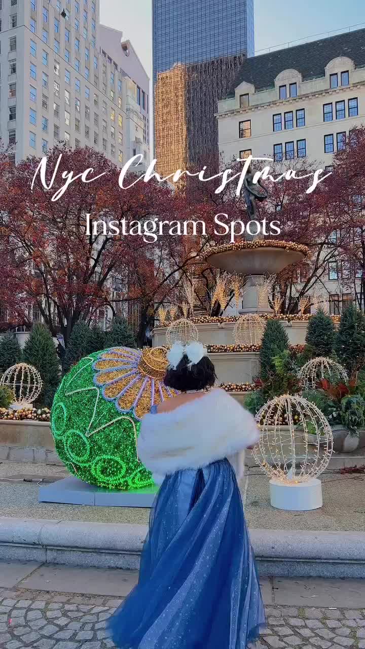 Best NYC Christmas Instagram Spots: 2022 Holiday Guide