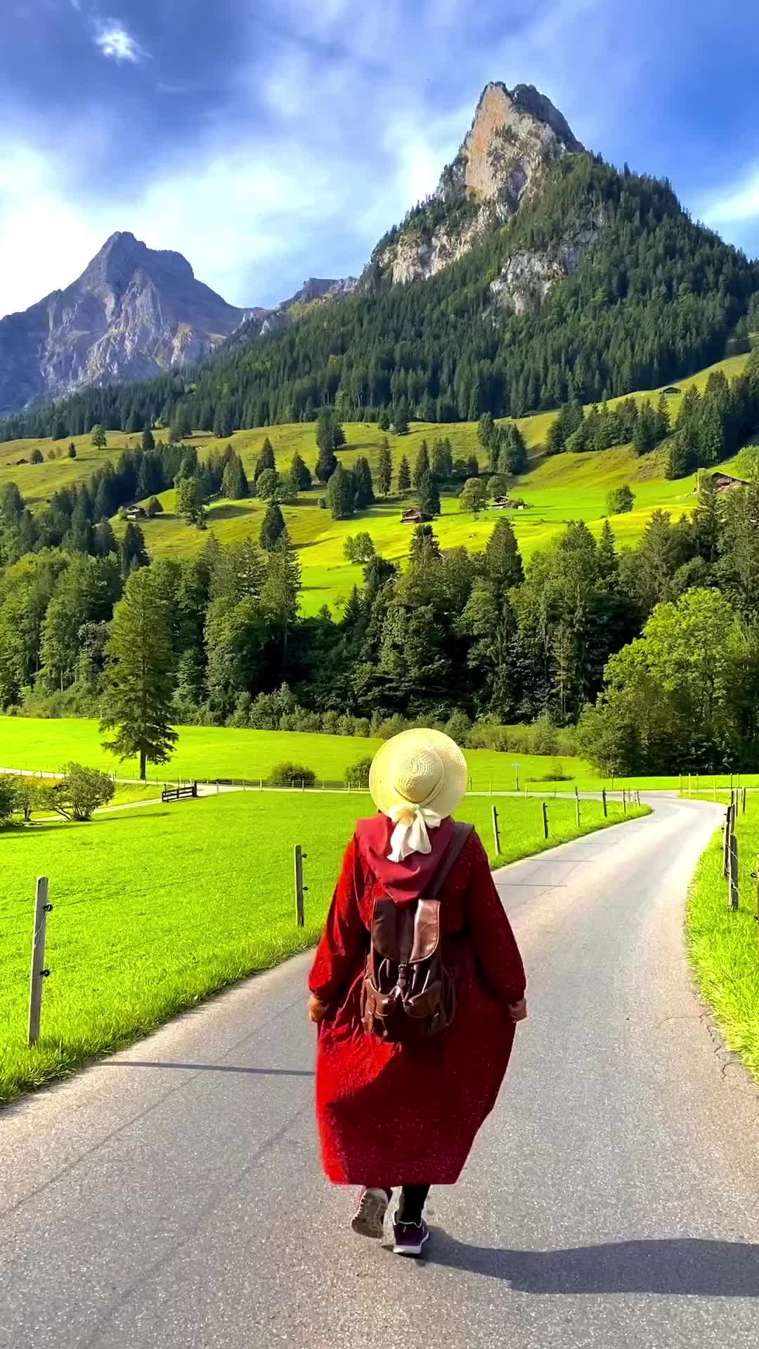 Hidden Gem: Alpen Countryside in Berner Oberland