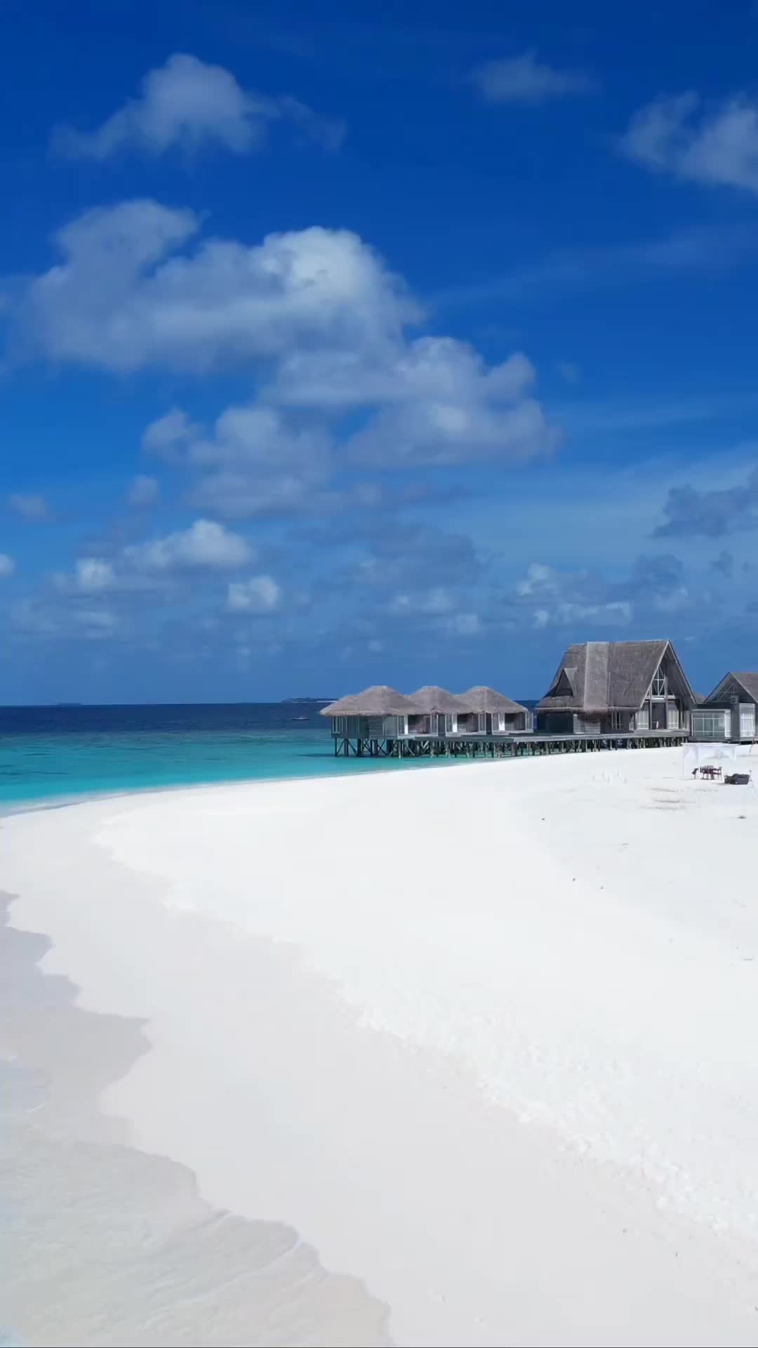 Most Beautiful Resort in the Maldives? 🏝️ Anantara Kihavah