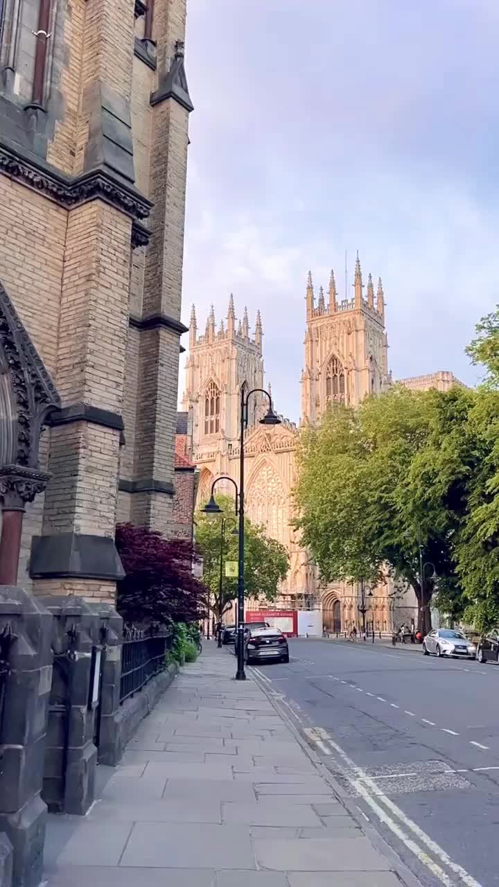 Explore the Majestic York Minster Cathedral 🇬🇧