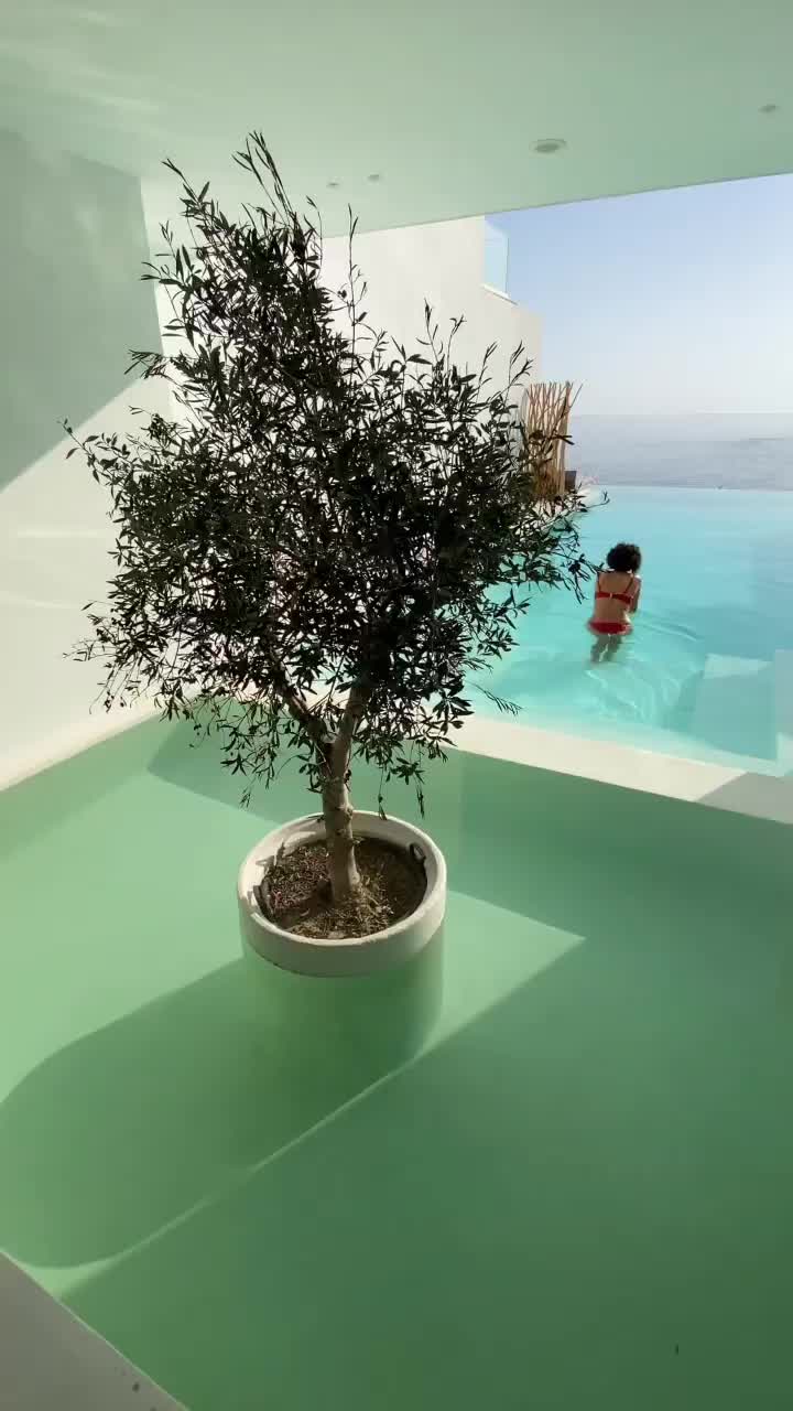 T-shaped Infinity Pool Experience in Tinos, Greece