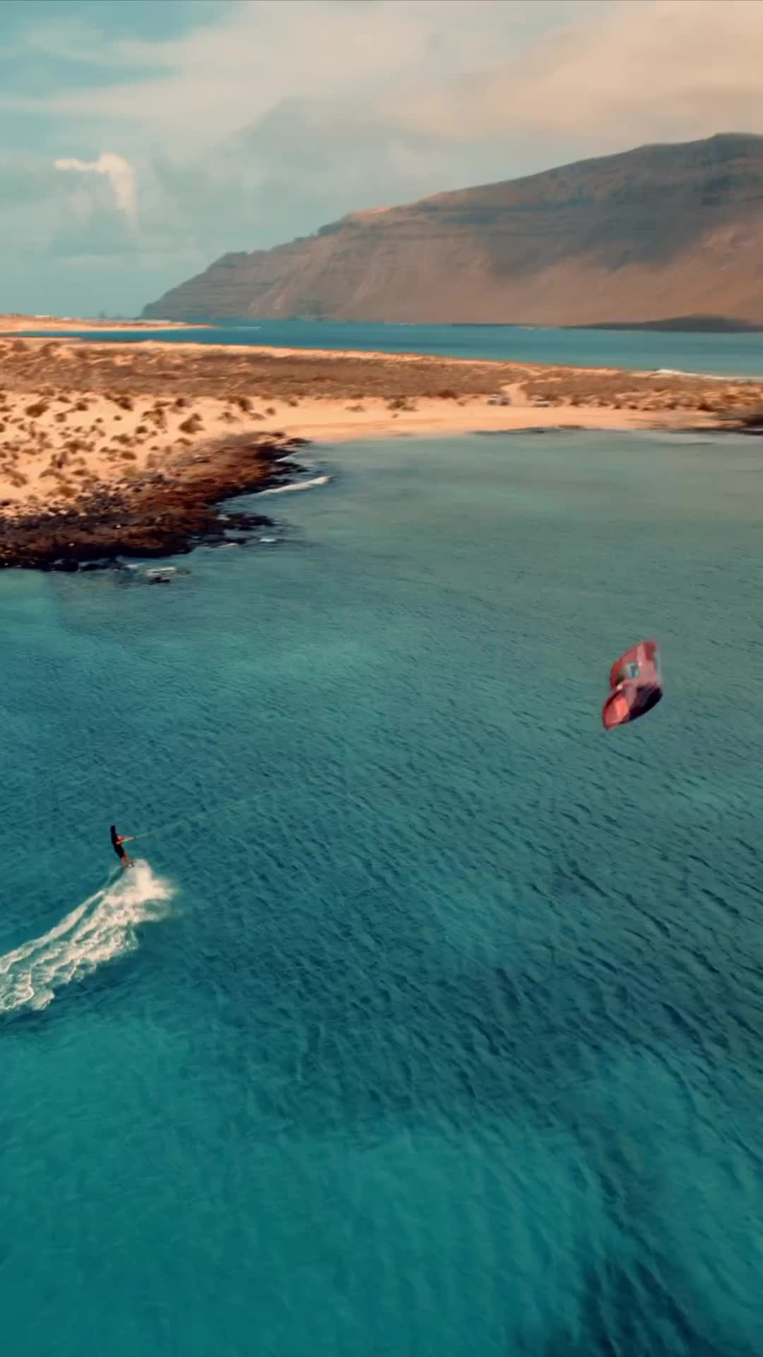 Relaxing Kitesurfing in La Graciosa, Canary Islands