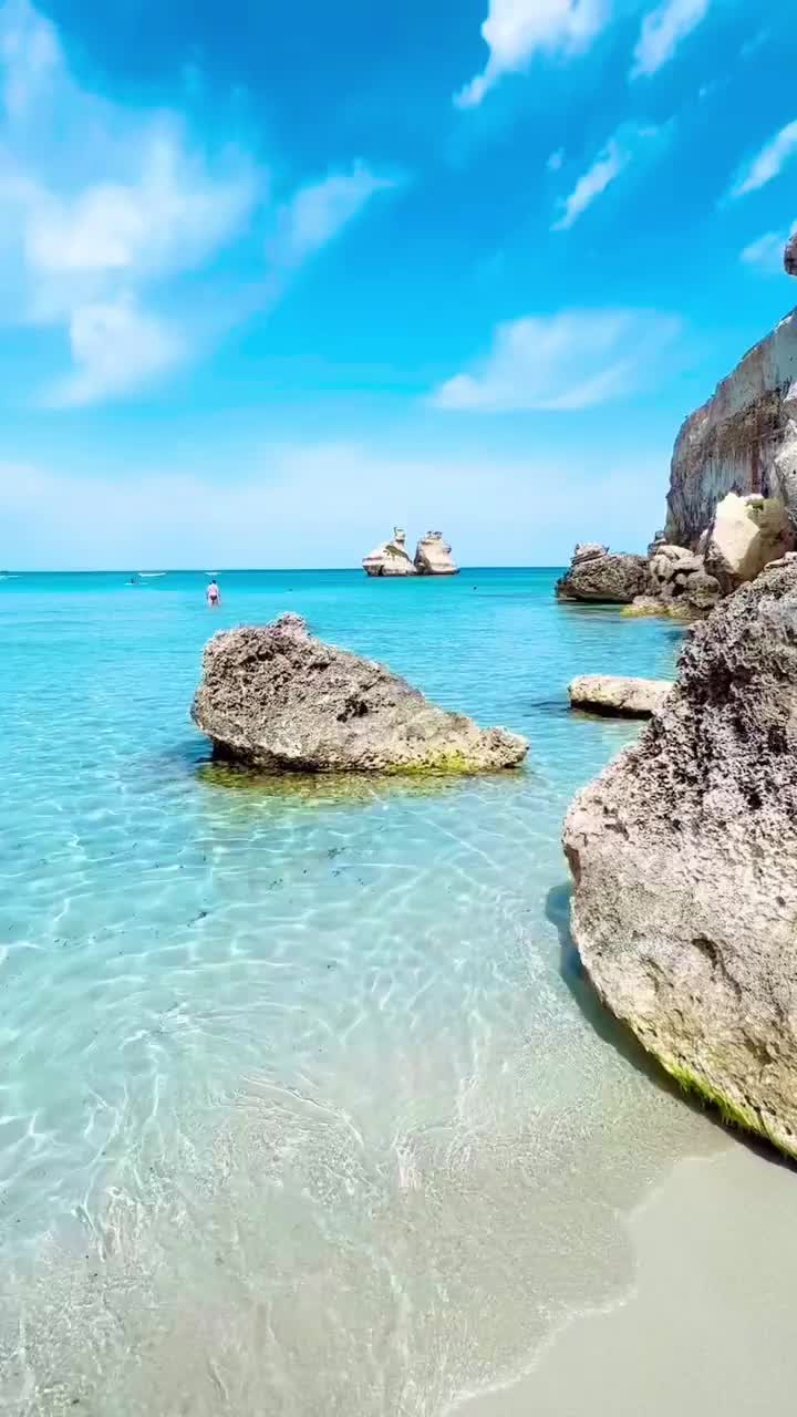 Discover Spiaggia delle 2 Sorelle in Puglia, Italy