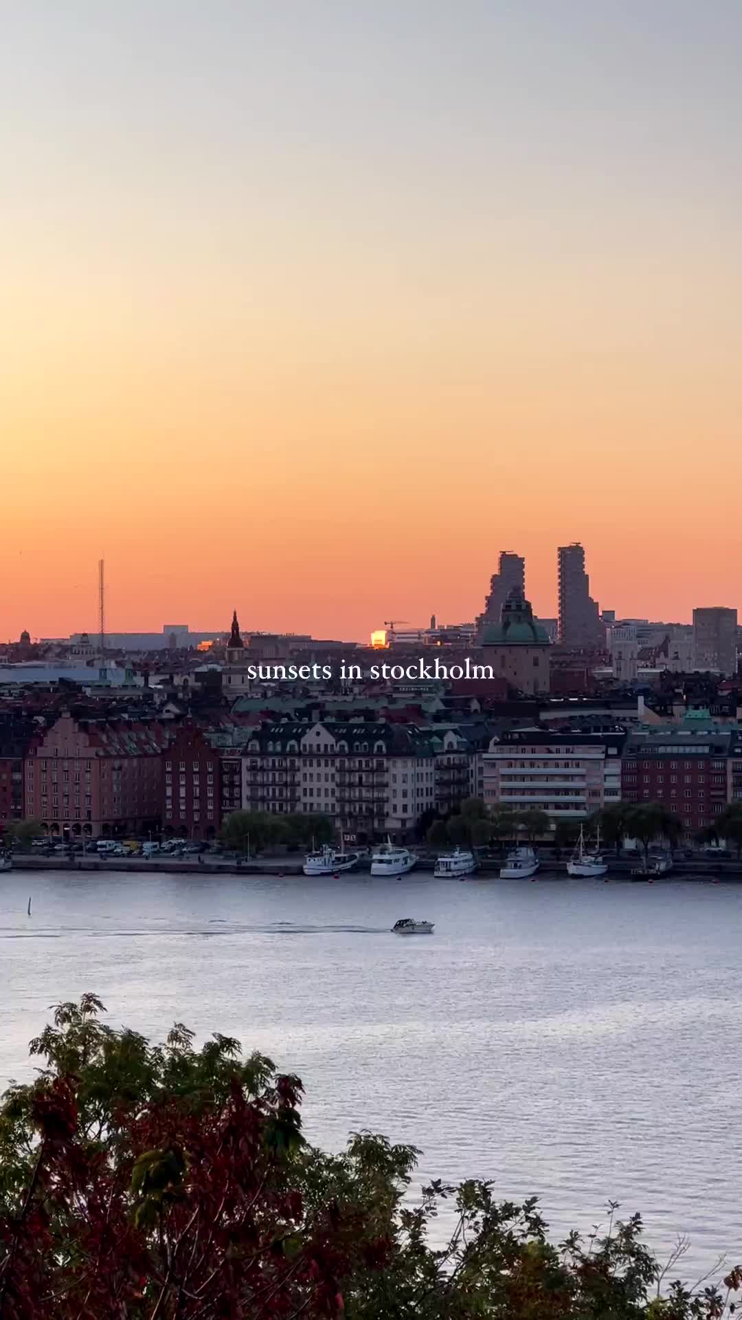 Stunning Sunset Views at Skinnarviksberget, Stockholm