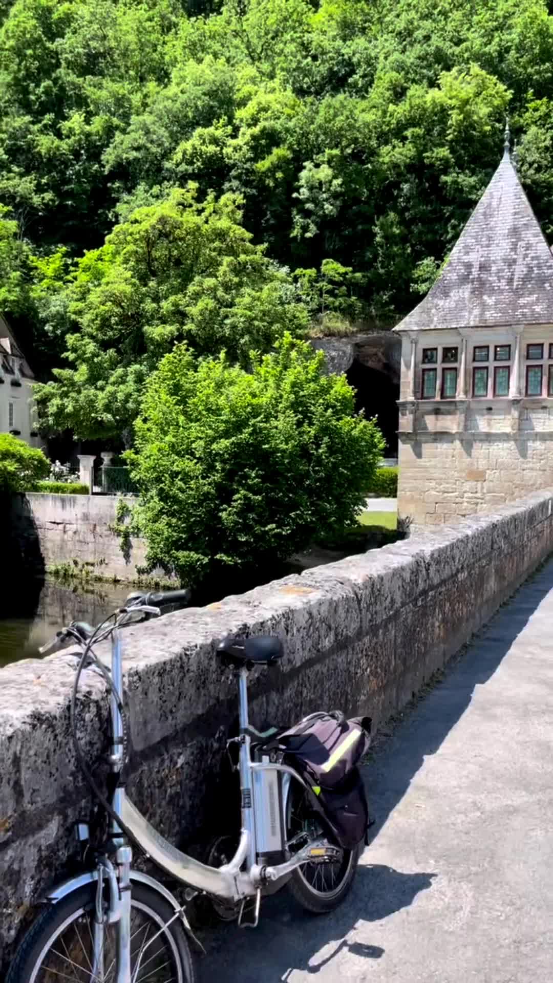 Fairytale Towns in France: Sunset in Brantôme