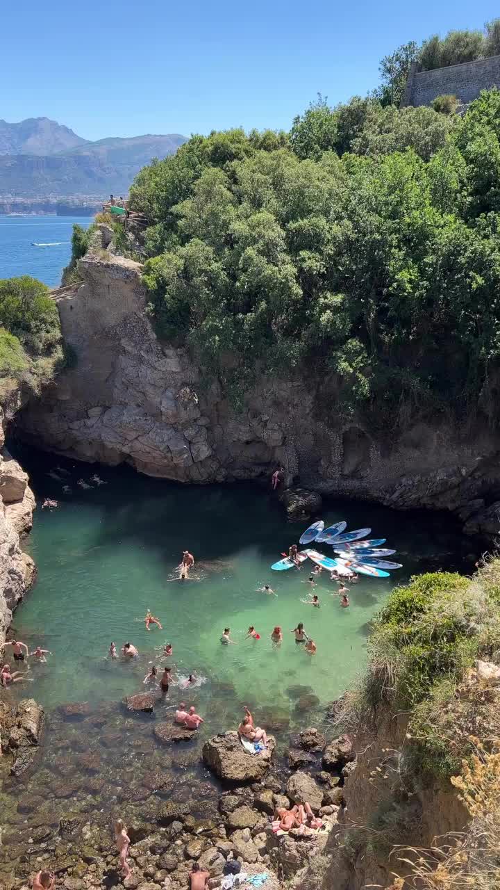 Discover the Beauty of Bagni Regina Giovanna, Sorrento