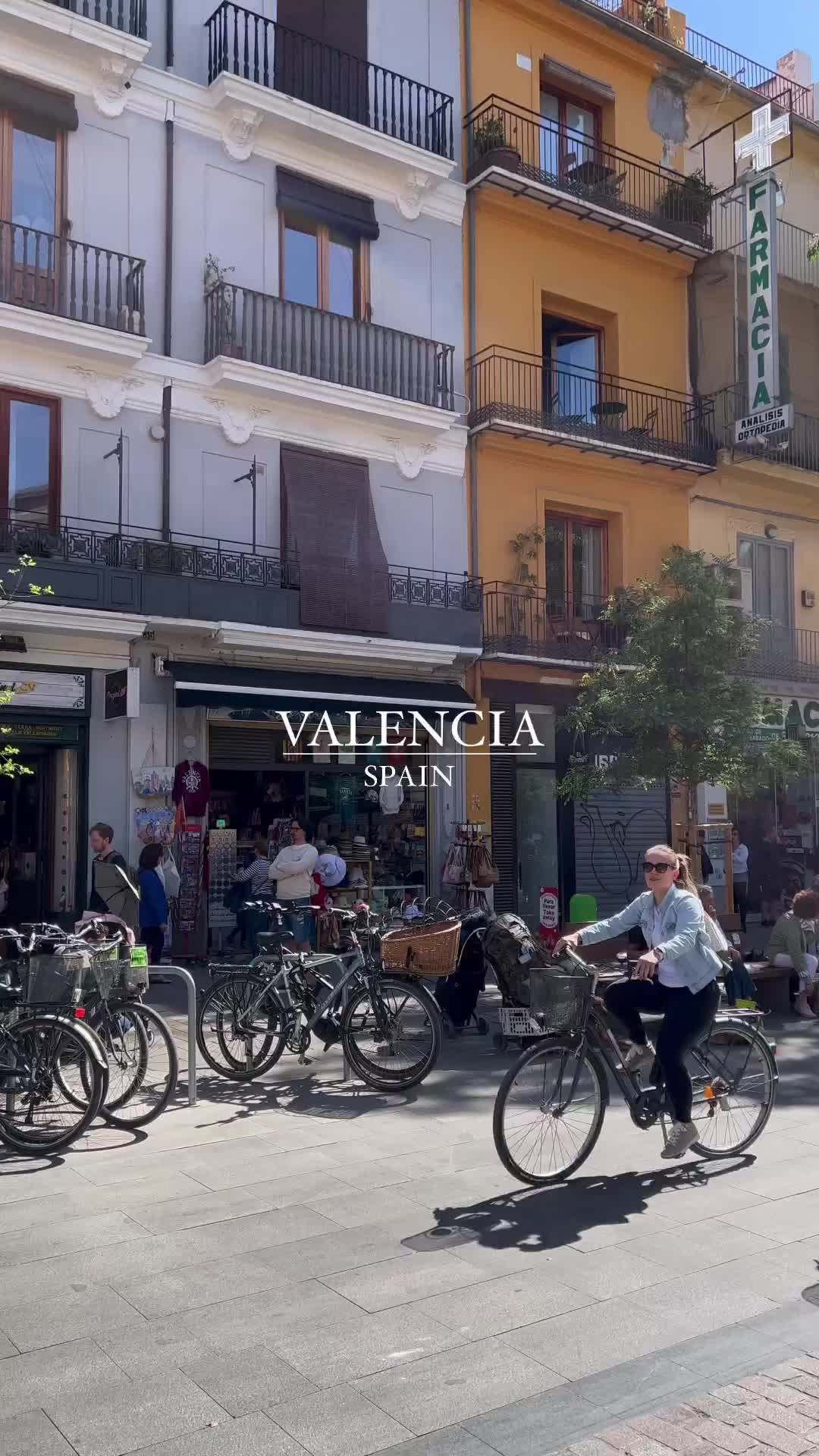 📍en Valencia 💙 un viernes por la mañana en Semana Santa

Valencia te encantará ☺️ 🔝su sol ☀️ su gastronomía 🥘 y su gente 💙

#valencia #valencia🇪🇸 #paradise #miciudad #city #citybespics #bestcitybreaks #bestcity #calle #street #church #museum #museo #lonja #parroquia #iglesia #ayuntamiento #plaza #spain #streetphotography #reel #travelphotography #travelblogger #travelphoto #travelgram #traveler #travelling #travelholic #travelguide #semanasanta