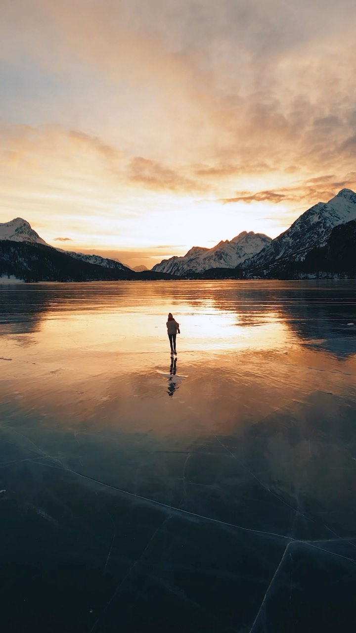 ✨ Make a wish 🫶🏻 

This is your sign to visit Switzerland 🇨🇭🏔️🥰 the land of mountains, cheese and chocolate is beautiful in winter & summer for your unforgettable travel experiences ✨

Tag your travel buddy! 😎💯

🎥 Video by @figolain with @djiglobal Mini 3 Pro

#beautifuldestinations #switzerland #crystal #crystalice #dailymagic #skating #iceskating #blackice #graubünden #switzerland #swiss #adventure #mountaingirl #figureskating #inlovewithswitzerland #visitswitzerland #engadina #beautifuldestinations #myswitzerland #ineedswitzerland #winterwonderland #passionpassport #tlpicks