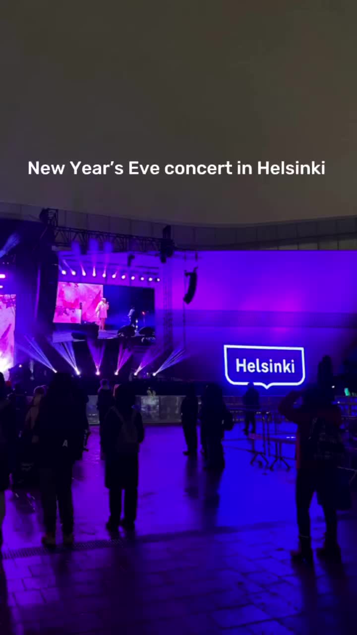 New year in  Helsinki is celebrated at a grand event on Kansalaistori. It’s a great chance to know about Finnish music culture as wells as performers. The traditional event has been held since the 1930’s. Night was crowned by fireworks that fill the sky above Helsinki with colour 🎆 

We really enjoyed DJ concert 🎶 & fireworks 🎇 

Thank you @myhelsinki for for organizing this national celebration 🎊

#helsinki #hyvääuuttavuotta #uusivuosi #uusivuosi2023 #myhelsinki #kansalaistori #helsinkiofficial #helsinkilove #helsinkifinland #helsinkisecret #visithelsinki #explorehelsinki #helsinkilive #finland #helsingfors #finnishmusic #musikkita #ilotulitus #konsertti #uusivuosiuudetkujeet #uusivuodenaika #uusivuodenaatto #helsinginuusivuosi #yle #ylesuomi #ylesaa #vuosivaihtuu