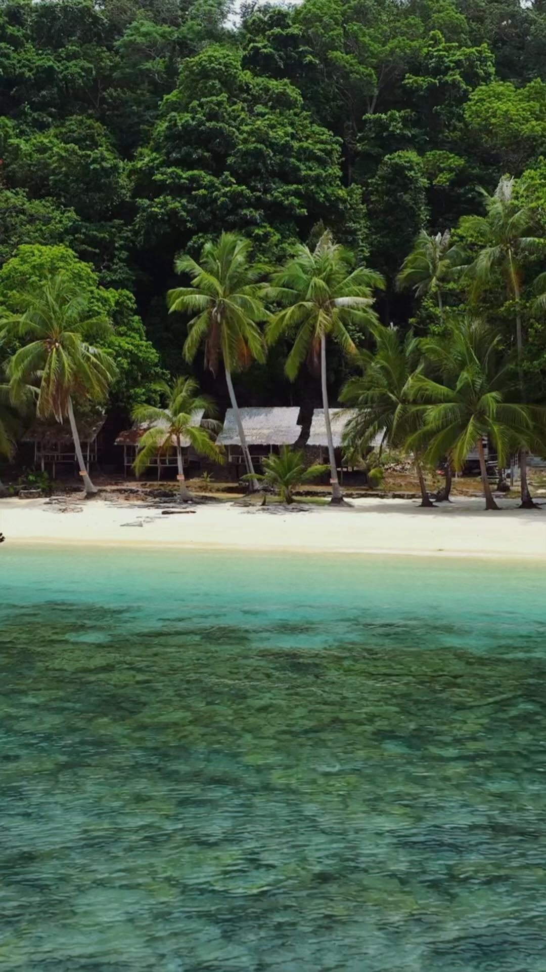 Koh Chang Tai, Thailand