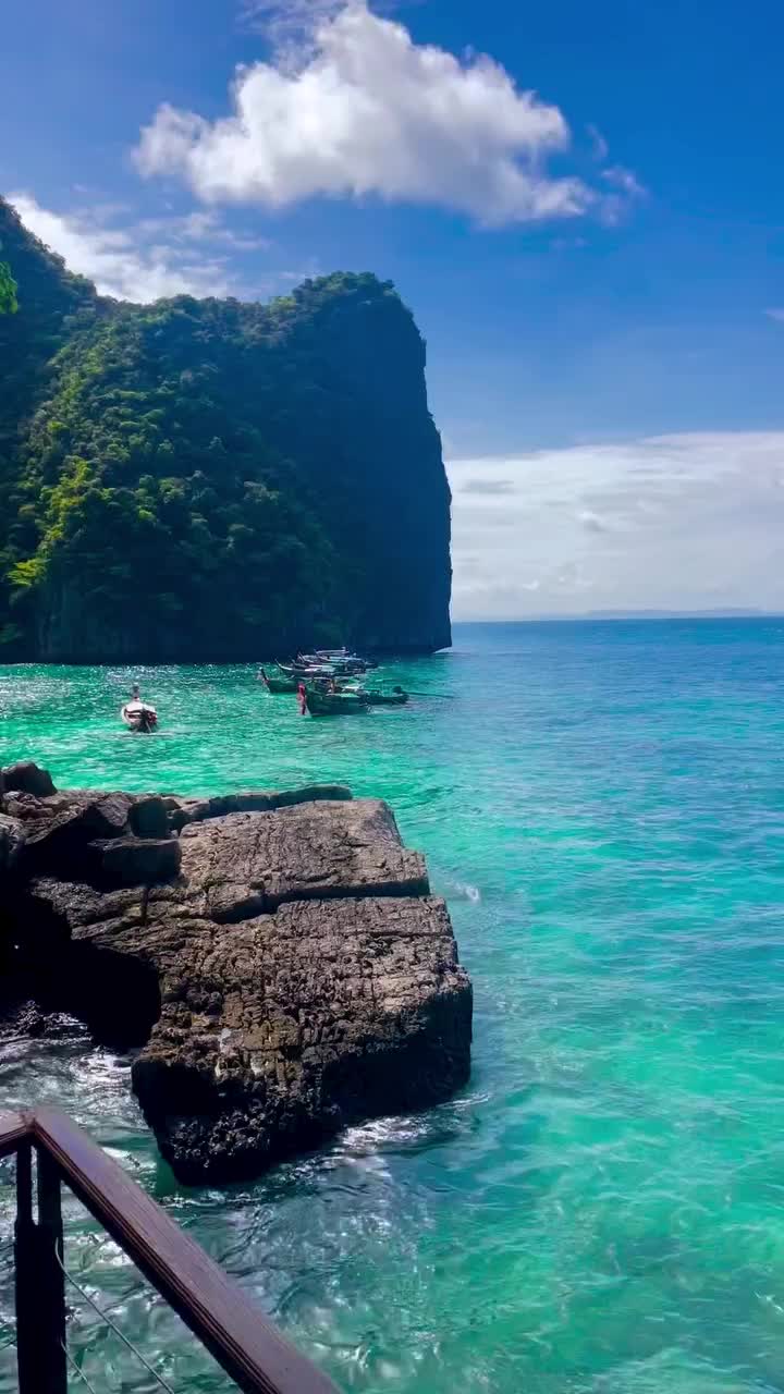 Discover the Paradise of Maya Bay, Thailand