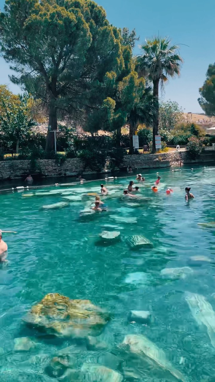 Relaxing Day at Pamukkale Thermal Pools and Hierapolis